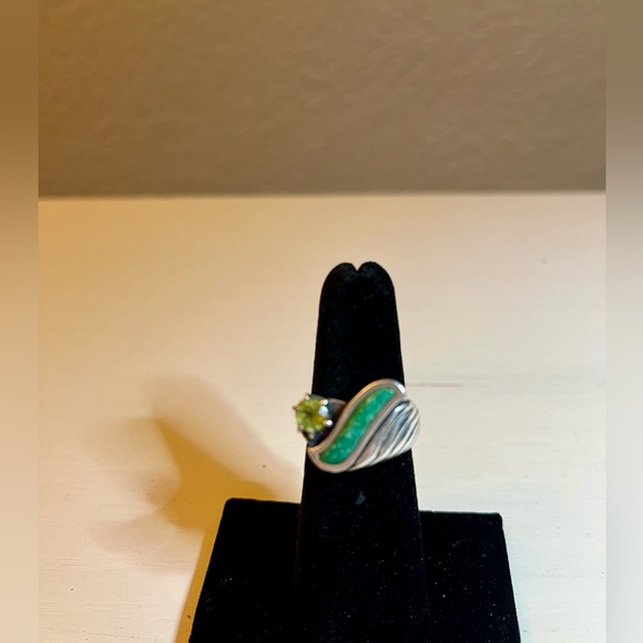 Turquoise & Peridot Silver Ring - Picture 3 of 7